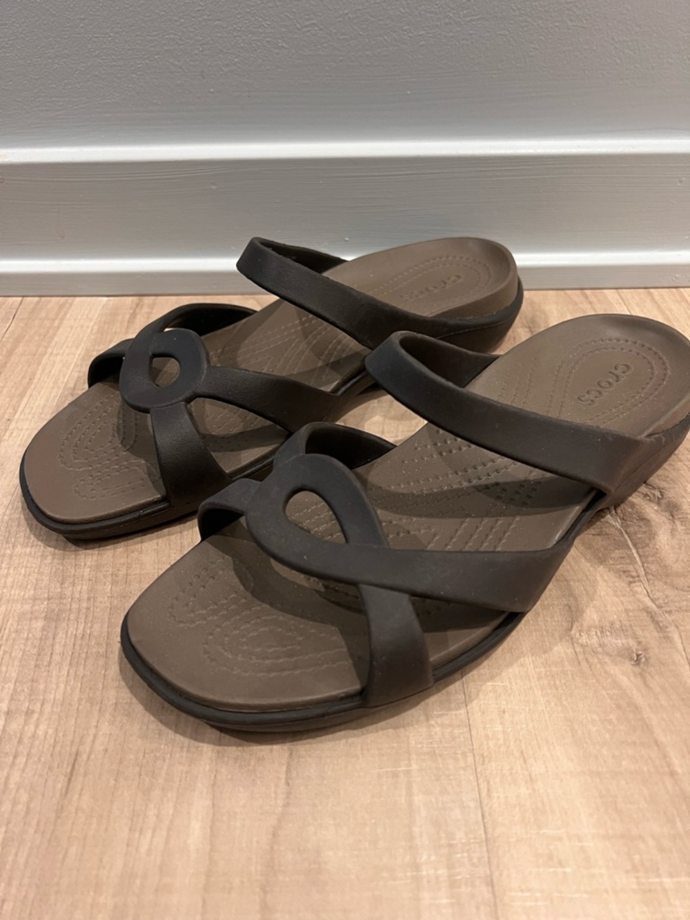 CROCS Brown Slip-On Loop Detail Sandals